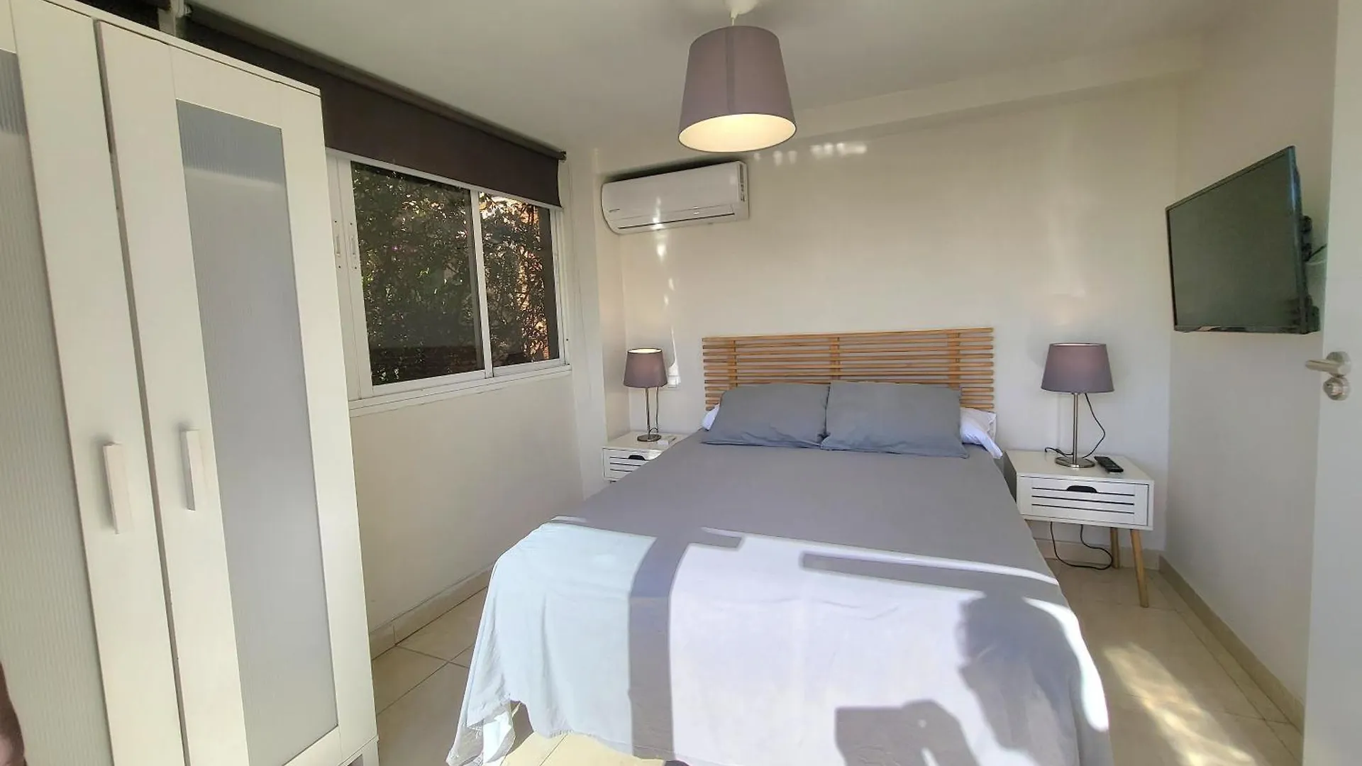 Beach Bungalow Port,Free Parking 에스테포나