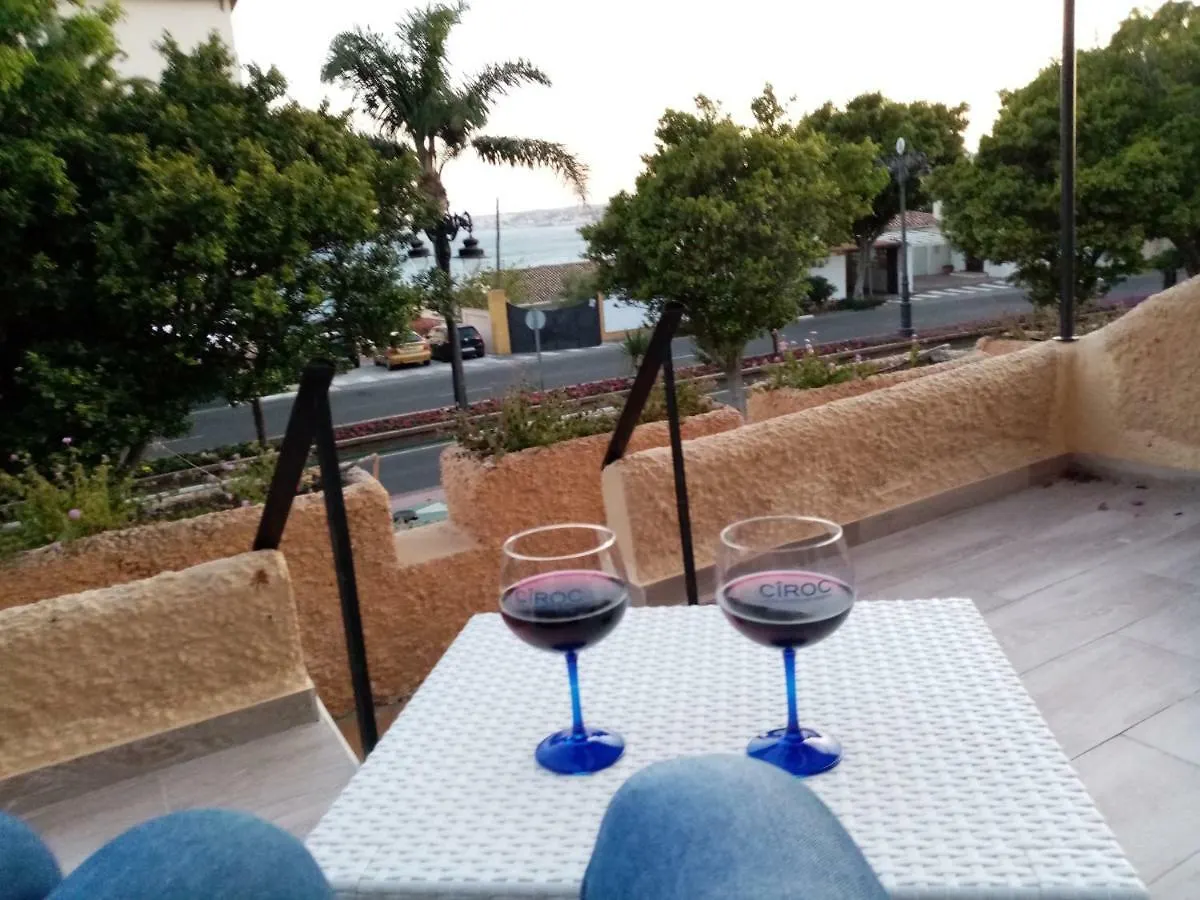 아파트 Beach Bungalow Port,Free Parking 에스테포나 스페인